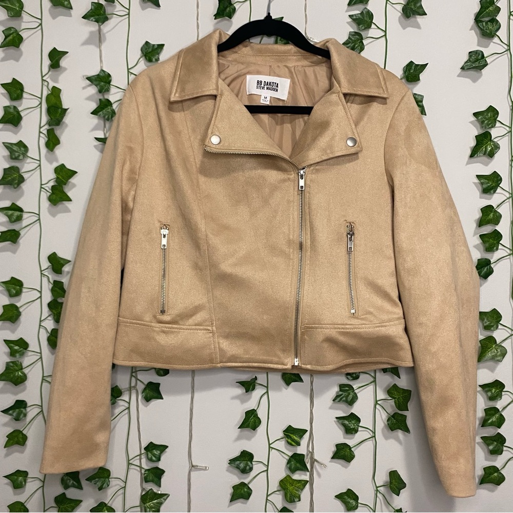 BB by Dakota suede jacket